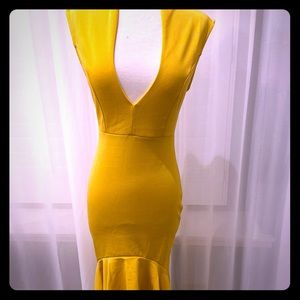 Yellow/ Mustard Mermaid adress